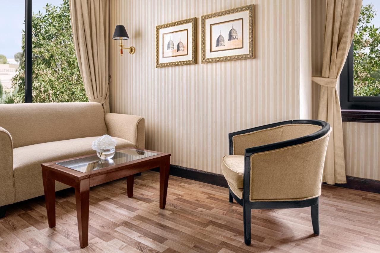 Intercontinental Riyadh By Ihg Riade Exterior foto A room at the hotel