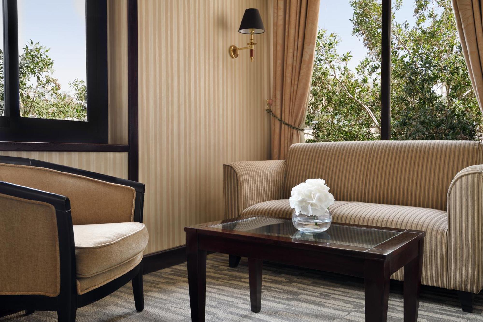 Intercontinental Riyadh By Ihg Riade Exterior foto A room at the hotel